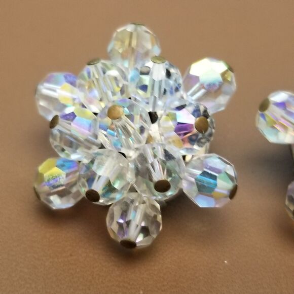 Vintage Aurora Borealis Bead Cluster Clip-On Earrings Crystal Button Style - Picture 7 of 9